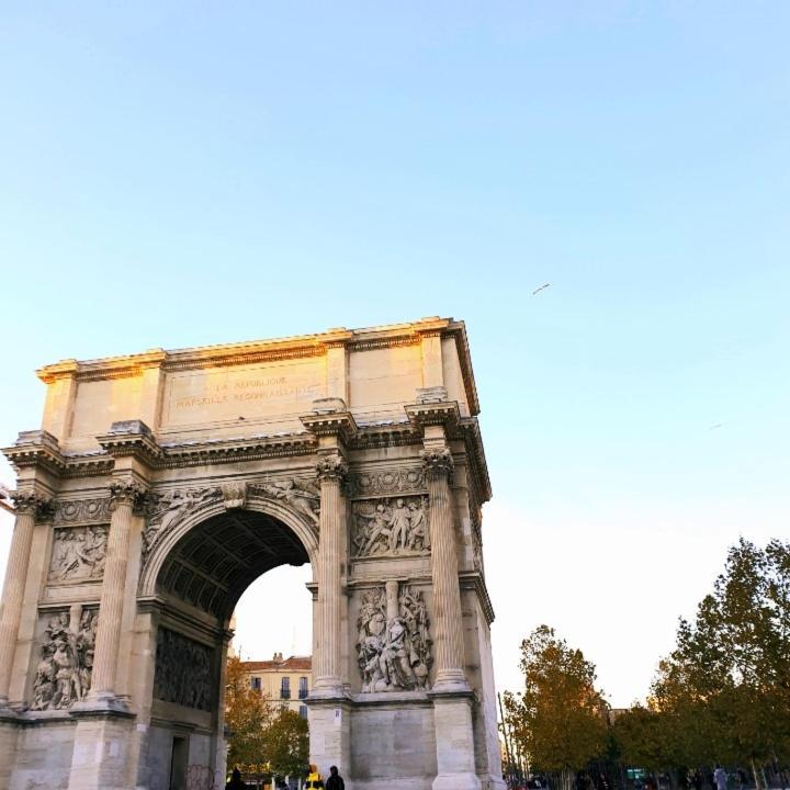 Jolie Charmant T3 Refait A Neuf A Marseille Extérieur photo